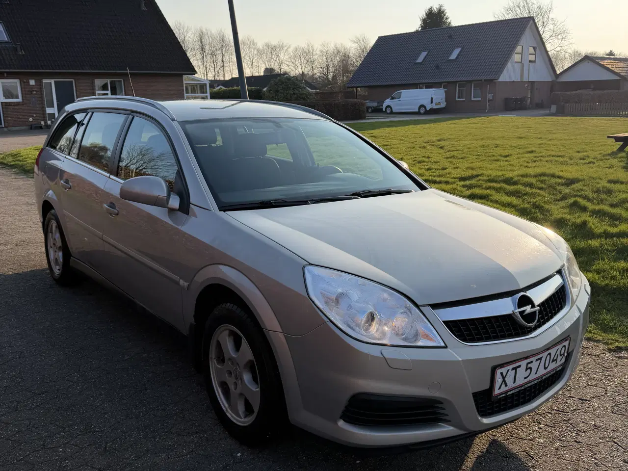 Billede 3 - Vedligeholdt Opel Vectra c 1.8 m. Træk