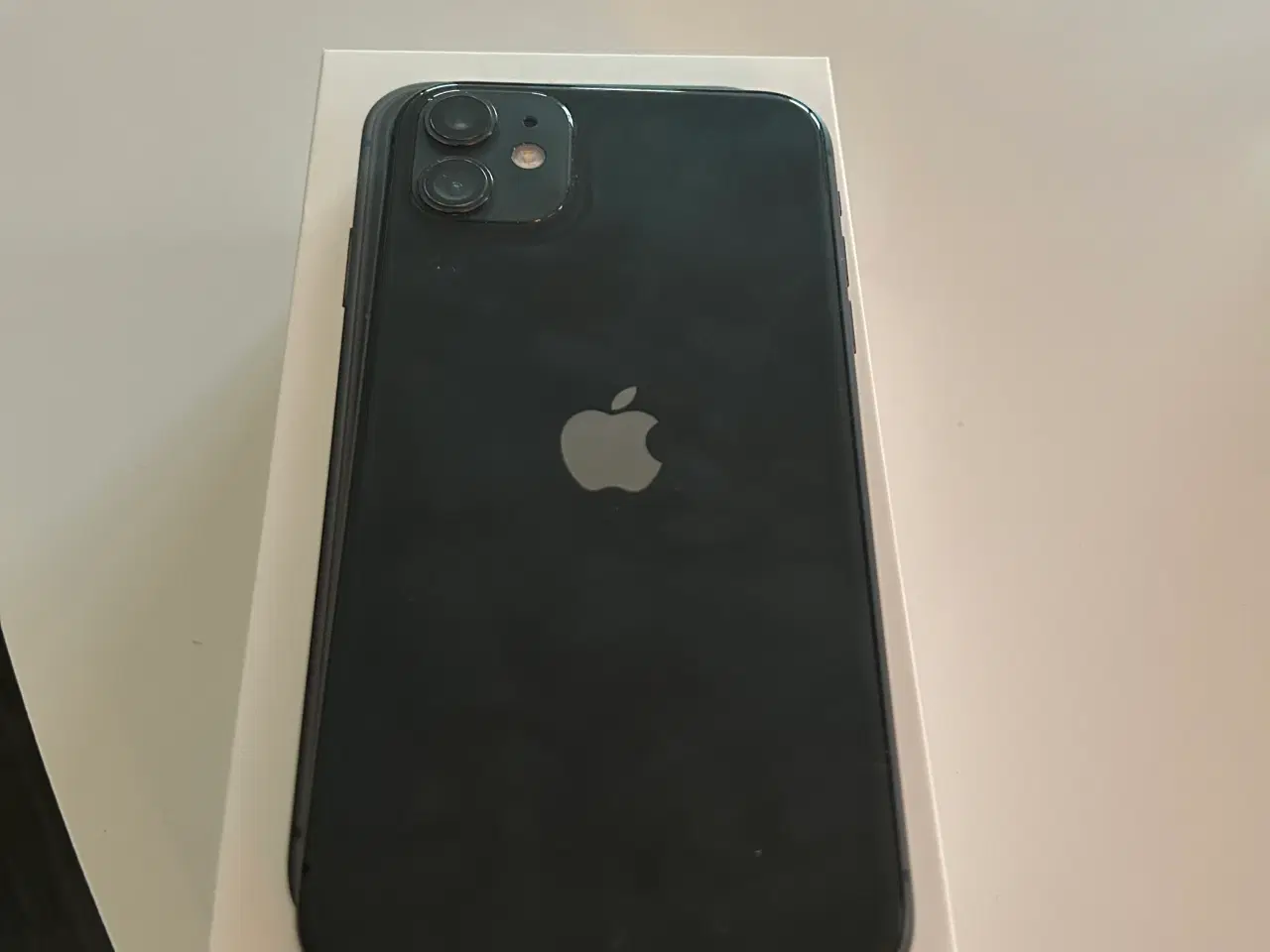 Billede 1 - iPhone 11 sort