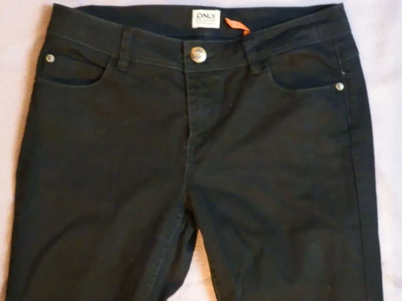 Billede 3 - Nye ubrugte sorte jeans fra Only