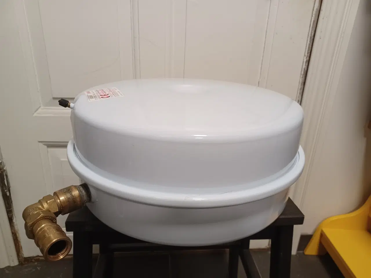 Billede 2 - Ekspansionsbeholder 18l -3 Bar