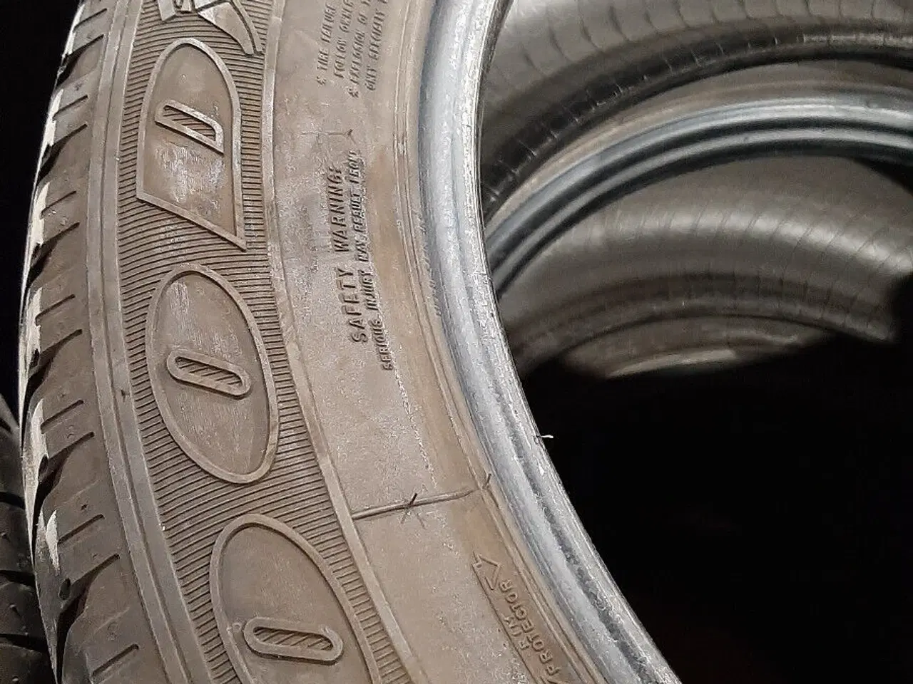 Billede 8 - Helårsdæk Goodyear 255/55 R19 111V