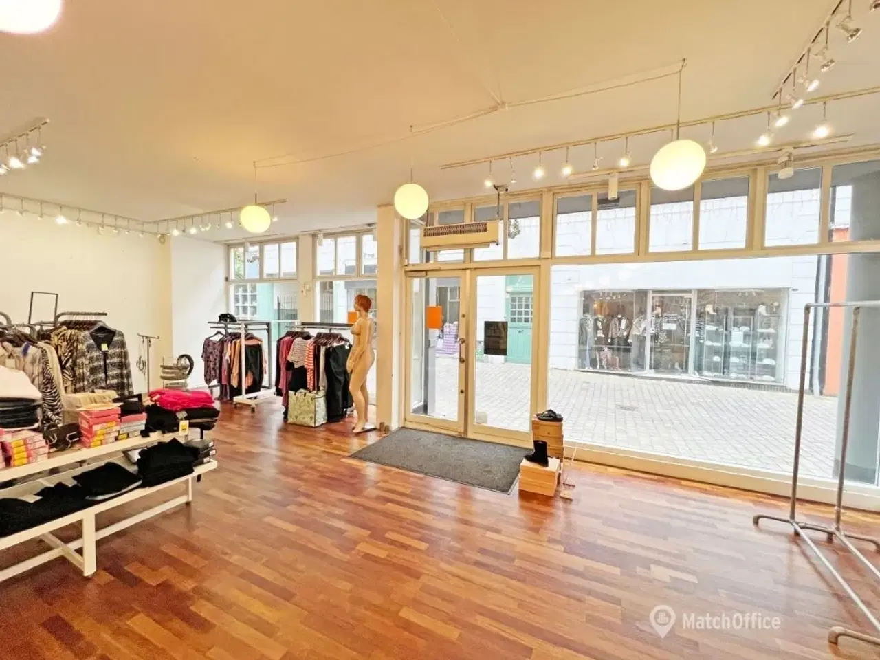 Billede 3 - Velbeliggende butikslejemål i Viborgs øverste gågade - i alt ca. 159 kvm
