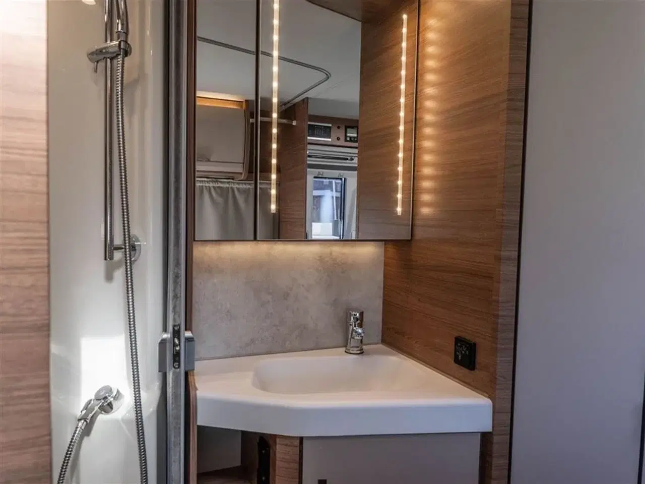 Billede 5 - 2023 - Knaus Van Ti 550 MF "Vansation"   Den smidige udstyrsmodel med automatgear