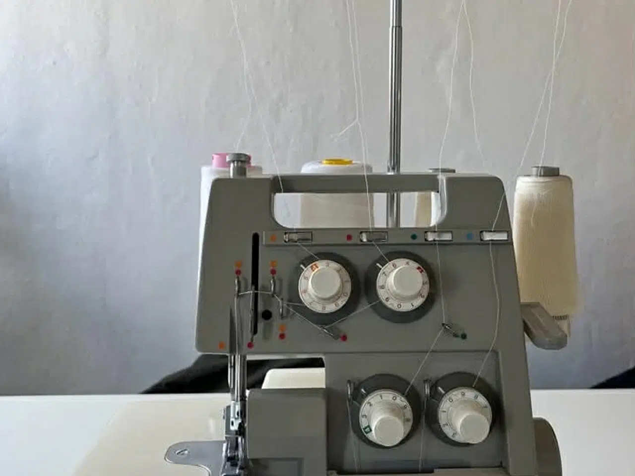 Billede 1 - Overlock Symaskine