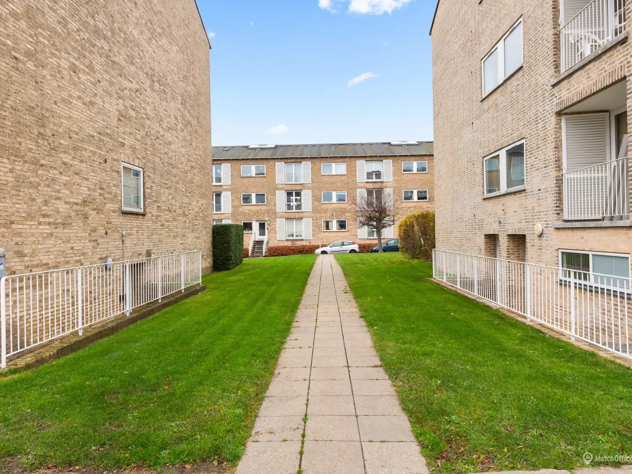 Billede 3 - Garager til leje – Smakkegårdsvej 133–149. 2820 Gentofte