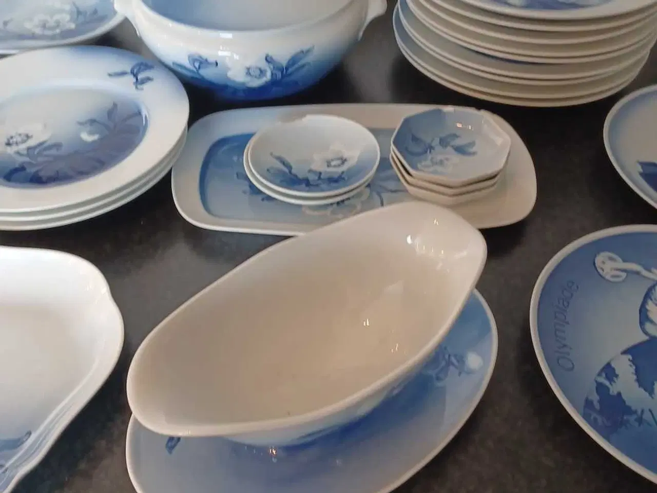 Billede 12 - B & G Julerosen blandet porcelæn, SKARP PRIS!!
