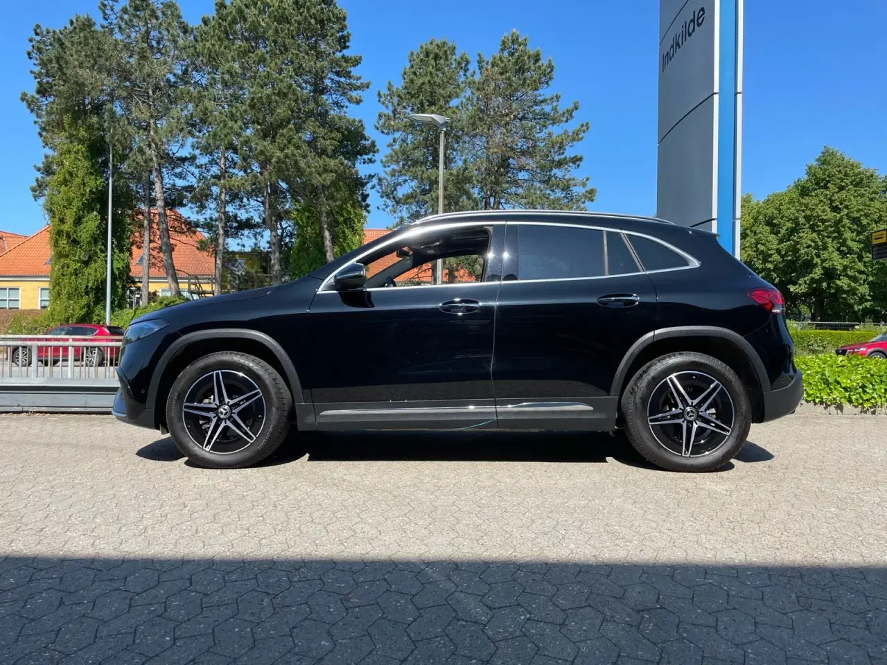 Billede 2 - Mercedes EQA300  AMG Line 4Matic