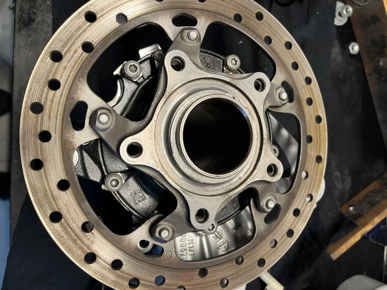 Billede 1 - Slutdrev BMW k1200s