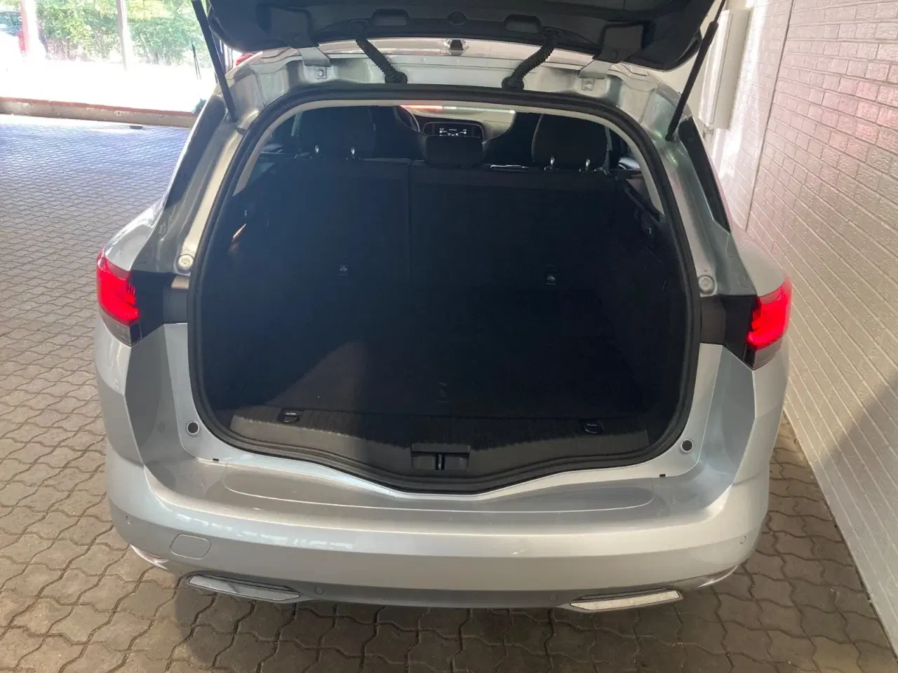 Billede 6 - Renault Megane IV 1,6 E-Tech R.S. Line Sport Tourer