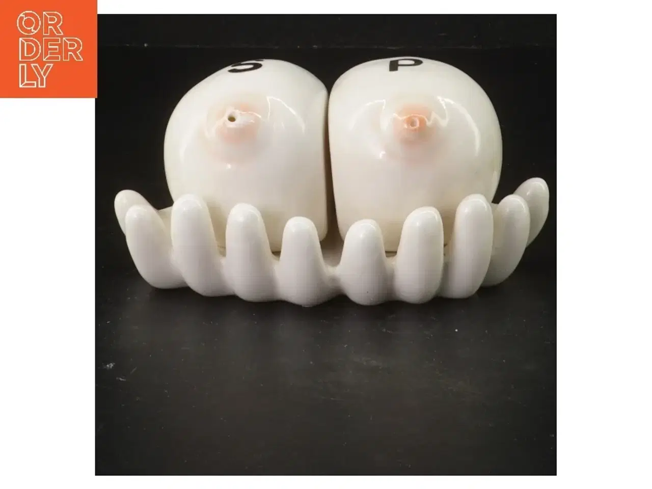 Billede 1 - Sæt med salt- og peberbøsser (str. 14x9 cm)