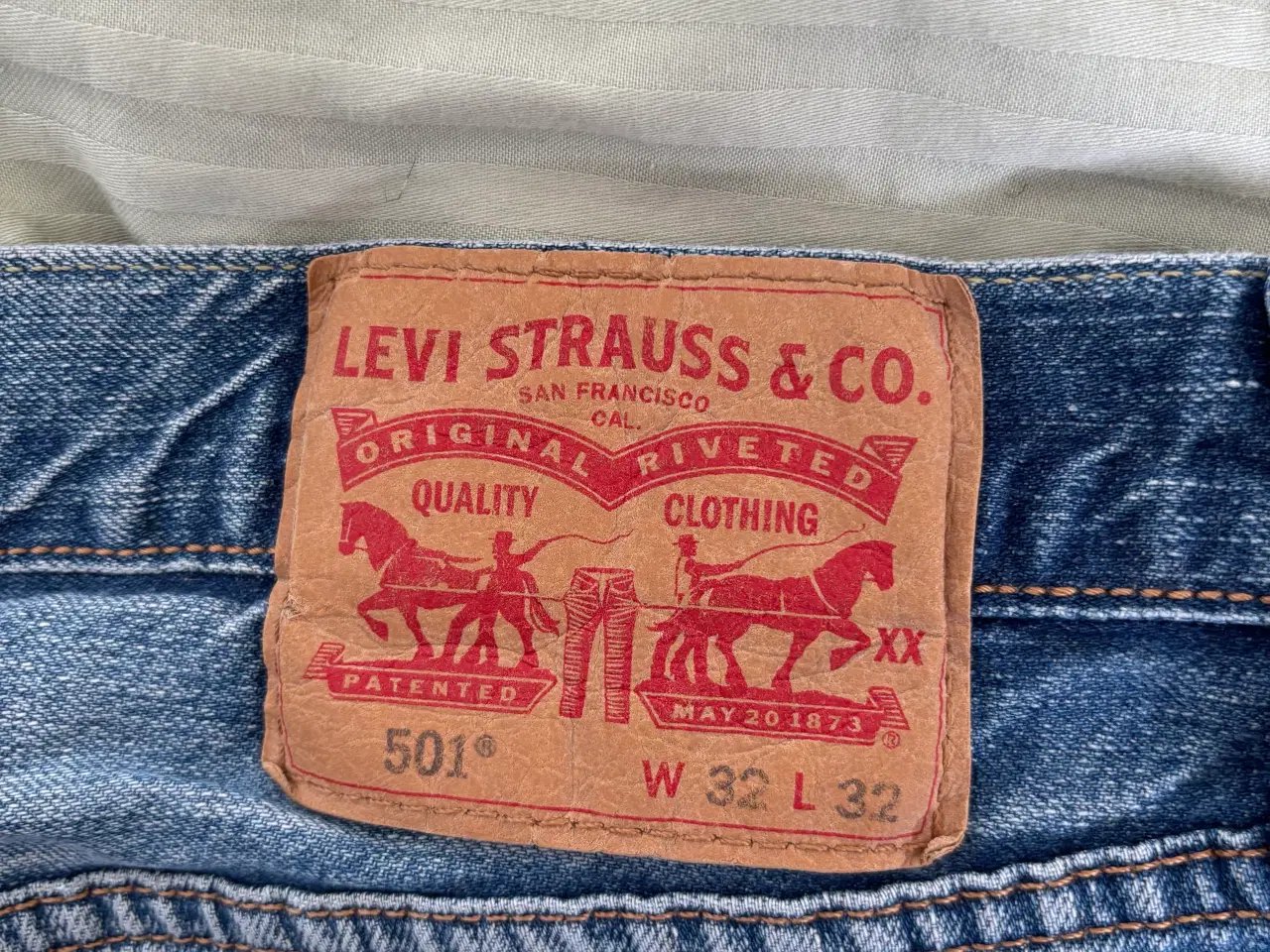 Billede 1 - Klassisk 501 Levi’s jeans