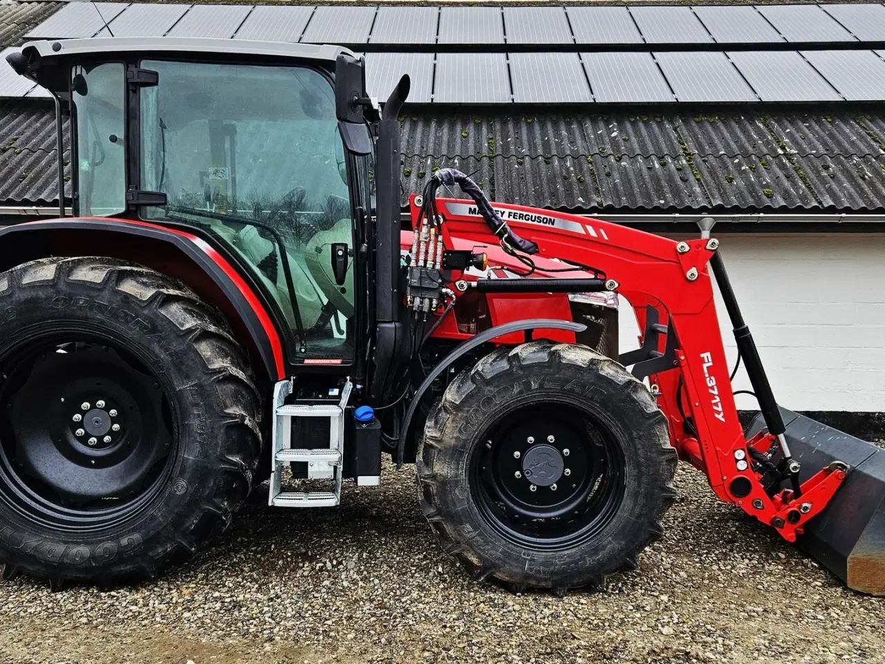 Billede 1 - Massey Ferguson 5708 Dyna 4 / kun 1200 timer / frontlæsser