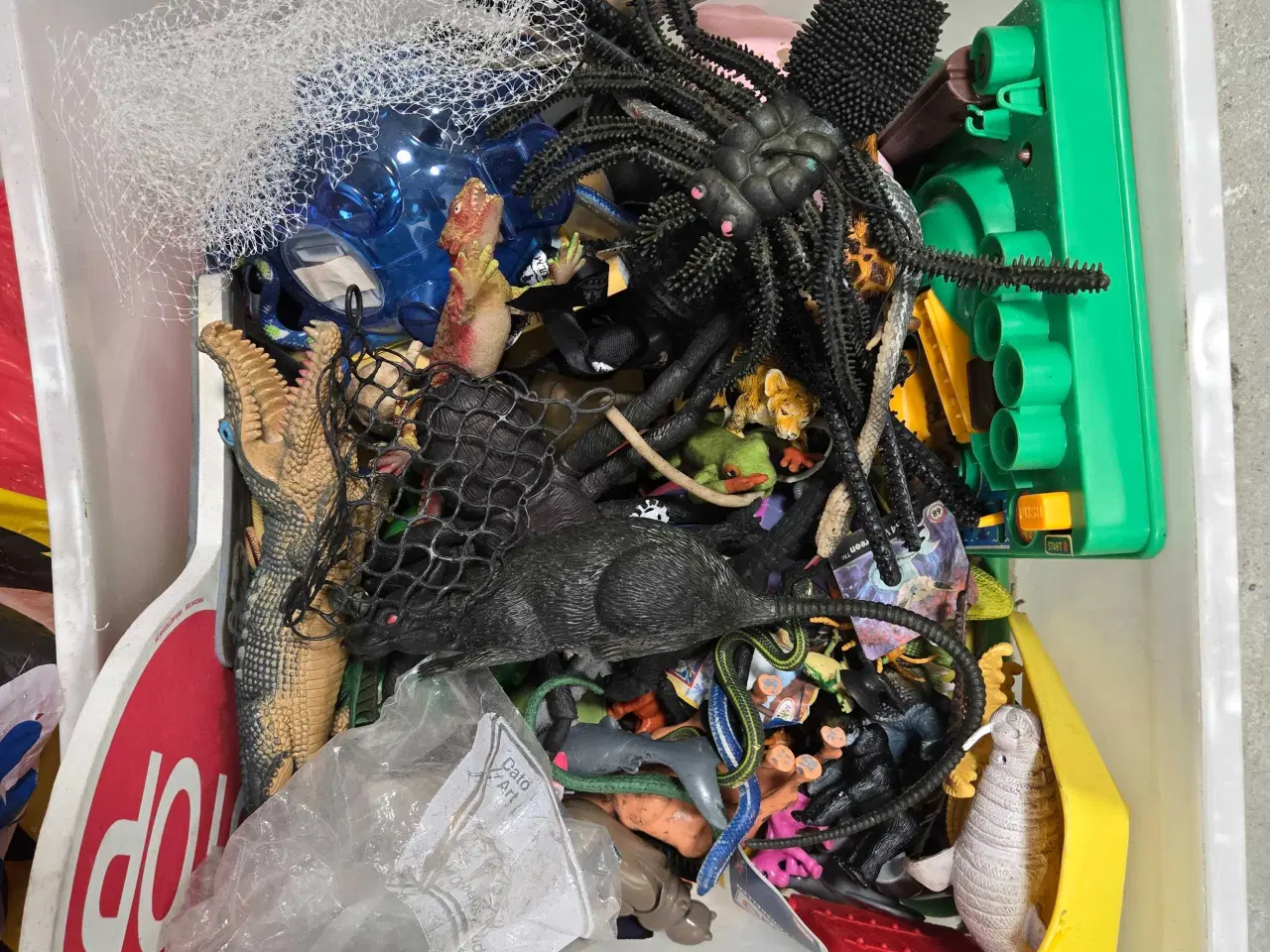 Billede 5 - Forskelligt legetøj fra barndommen