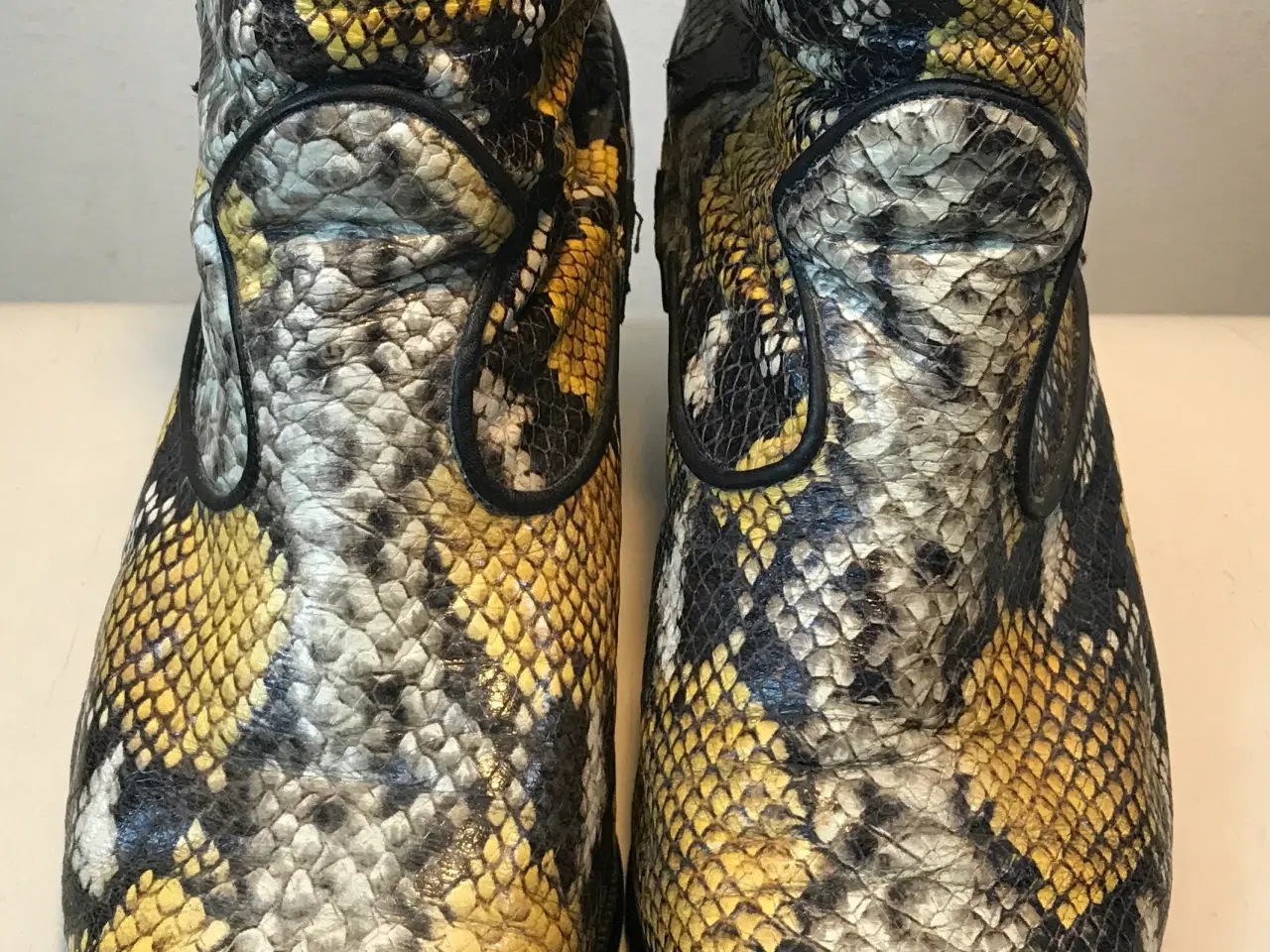 Billede 2 - Custommade, støvletter, str 39