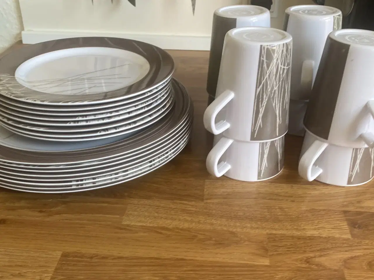 Billede 1 - Stel i plastik 