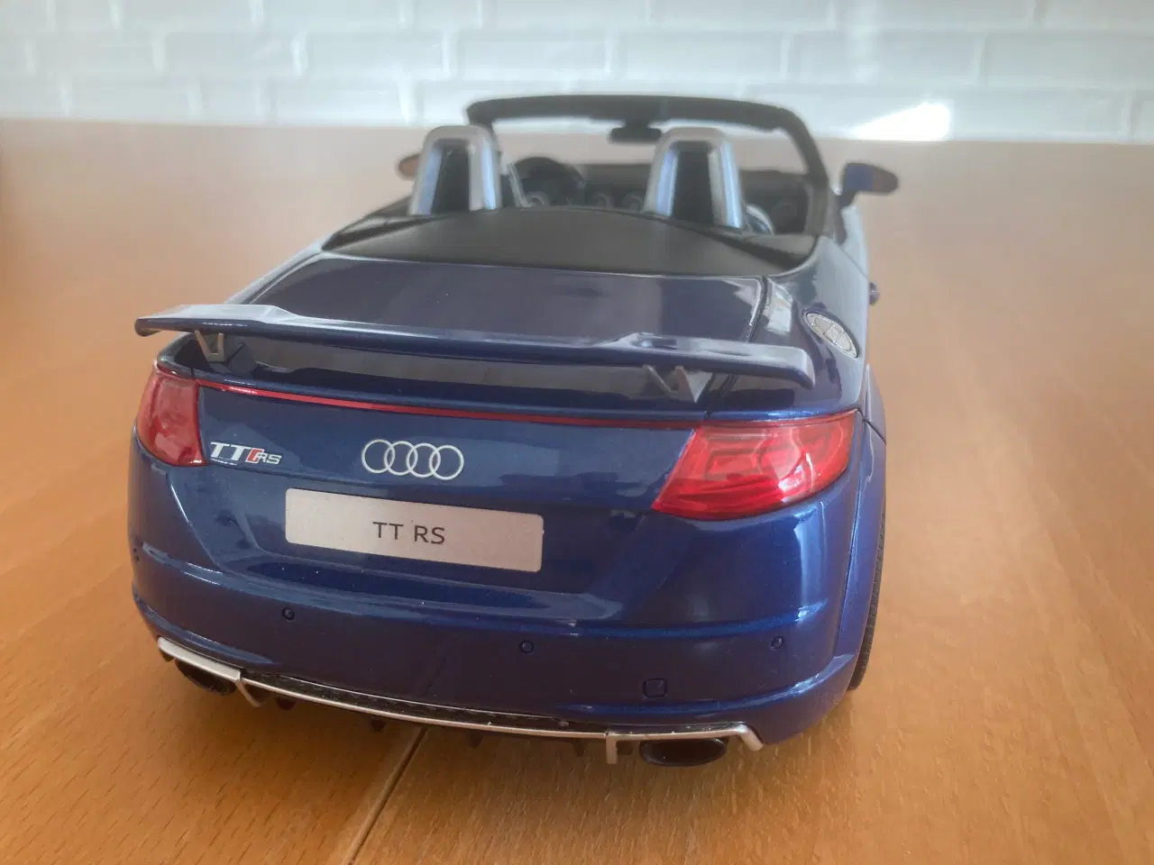 Billede 7 - Audi TT RS 1:18