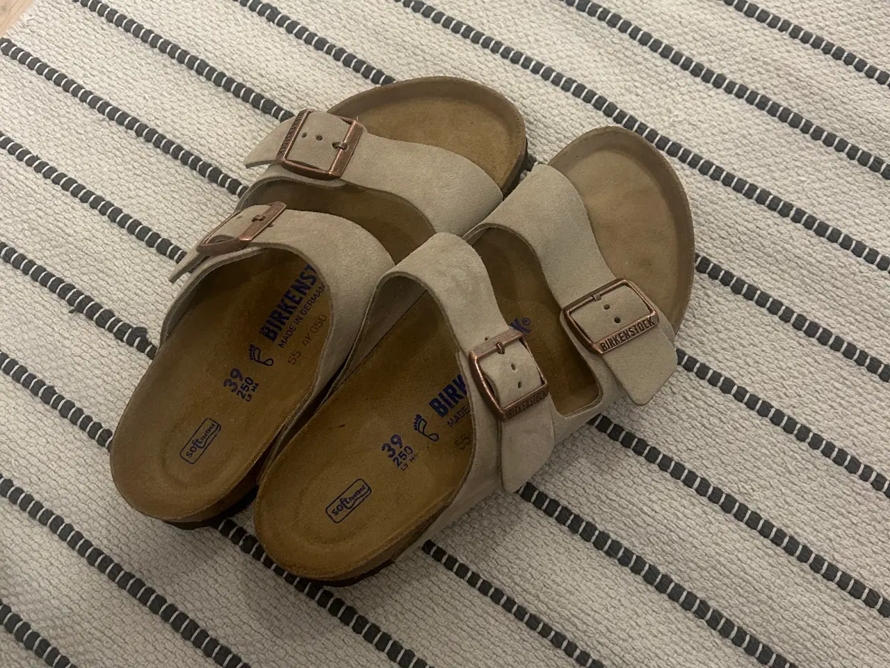 Billede 1 - Birkenstock sandaler i farven taupe