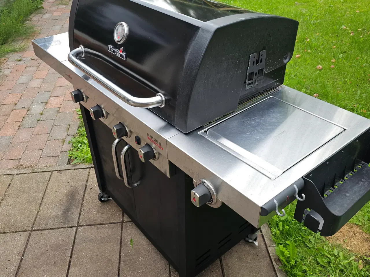 Billede 8 - Stor Char-Broil Grill med Tru-Infrared – God Stand