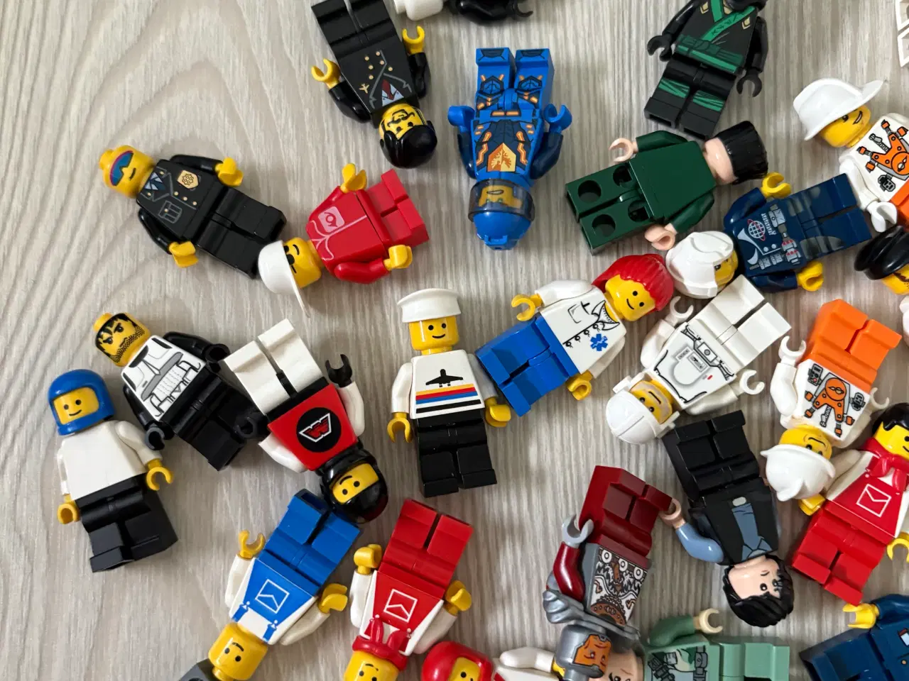 Billede 6 - Lego figurer 
