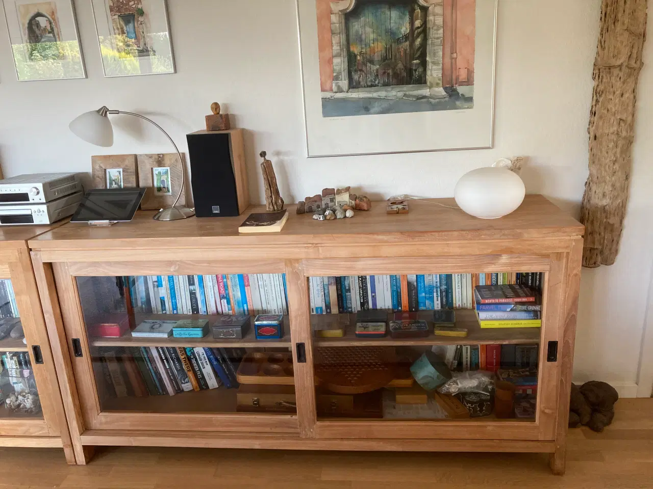 Billede 2 - Skænk/ vitrine 