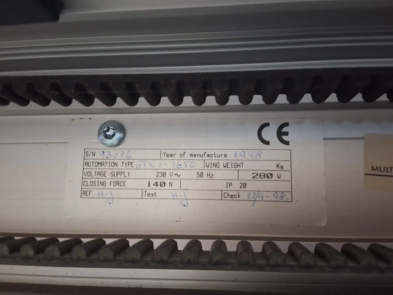 Billede 4 - Elbetjent skydedørs skinne