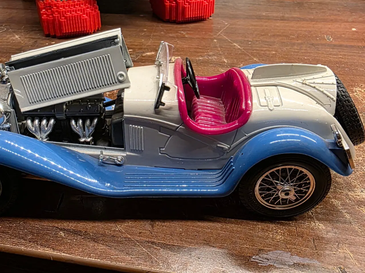 Billede 1 - Fin lille bil