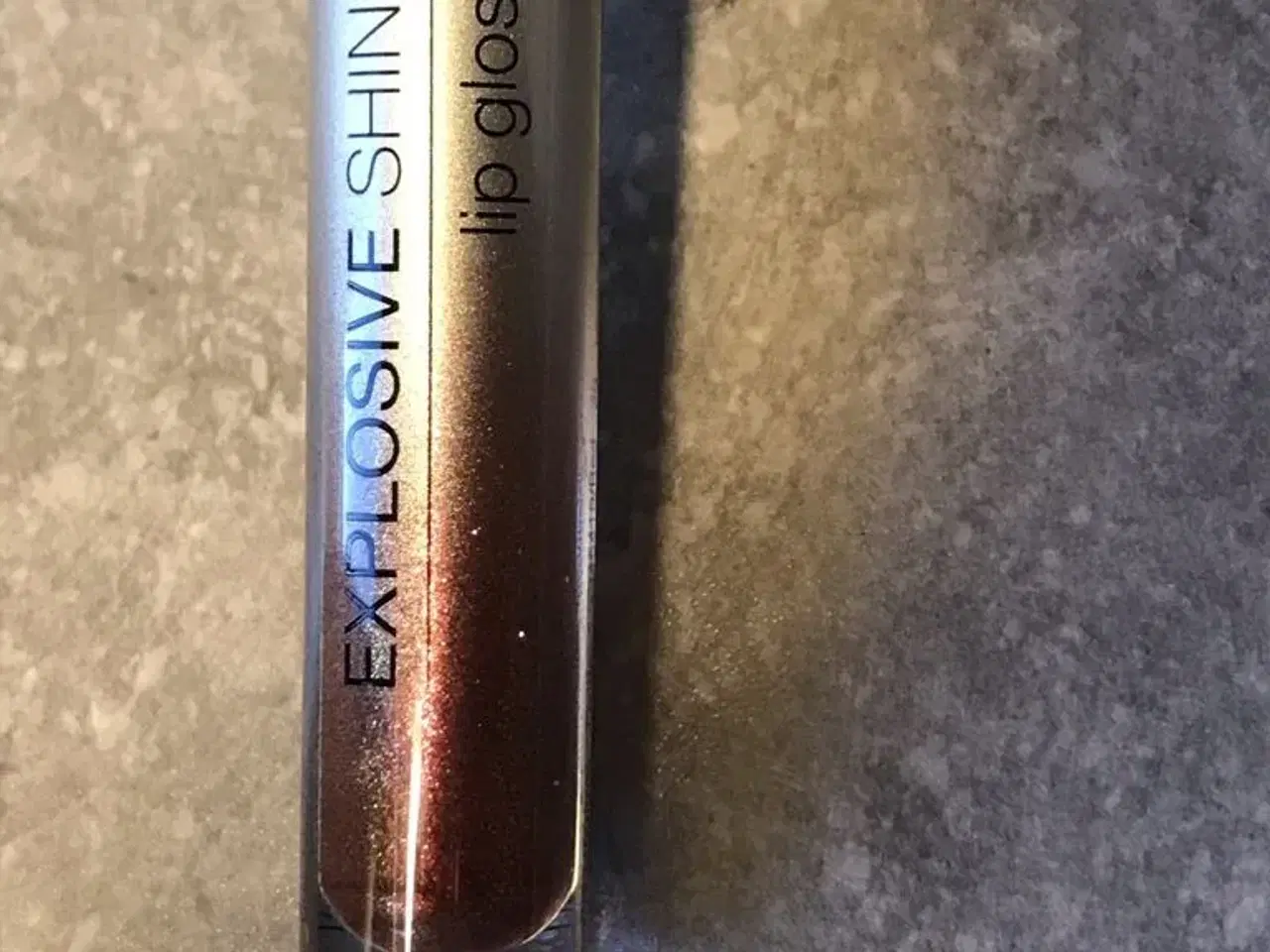 Billede 3 - Lip gloss explosive shine sælges