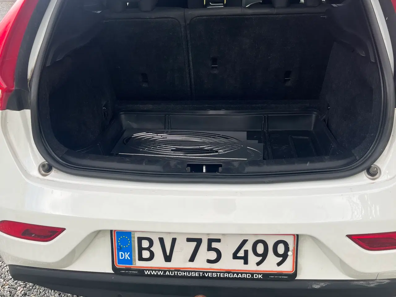 Billede 9 - Hvid Volvo V40