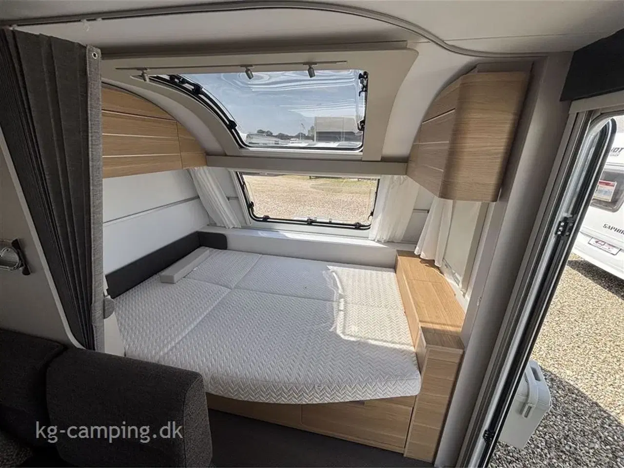 Billede 8 - 2023 - Adria Adora 673 PK Twin   GIV DINE TEENAGERE DERES EGET VÆRELSE I CAMPINGVOGNEN