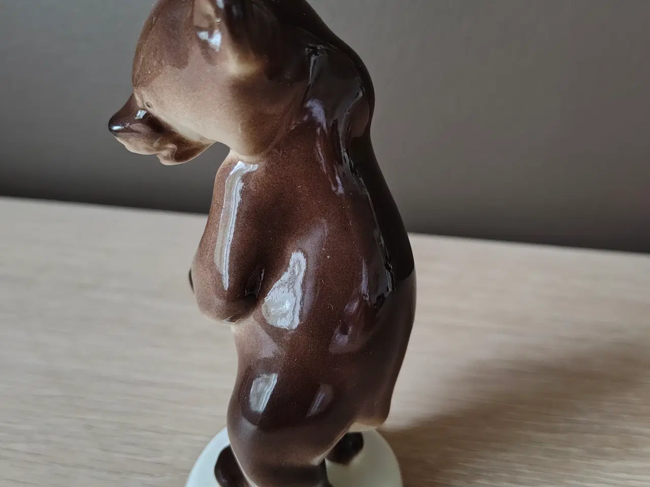 Billede 3 -  Fin Lomonosov bjørnefigur