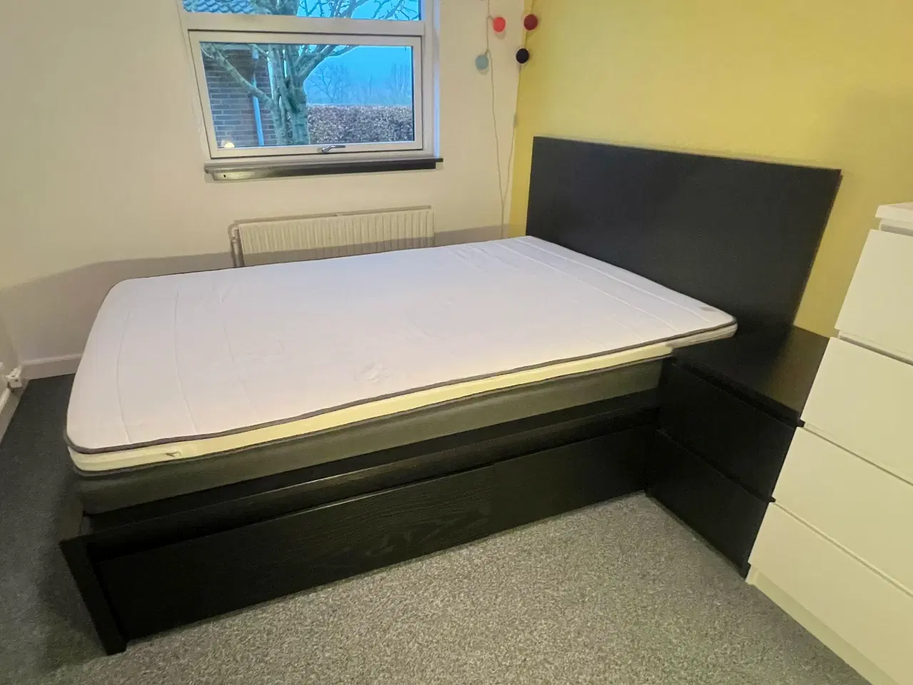 Billede 2 - IKEA Malm seng 140x200