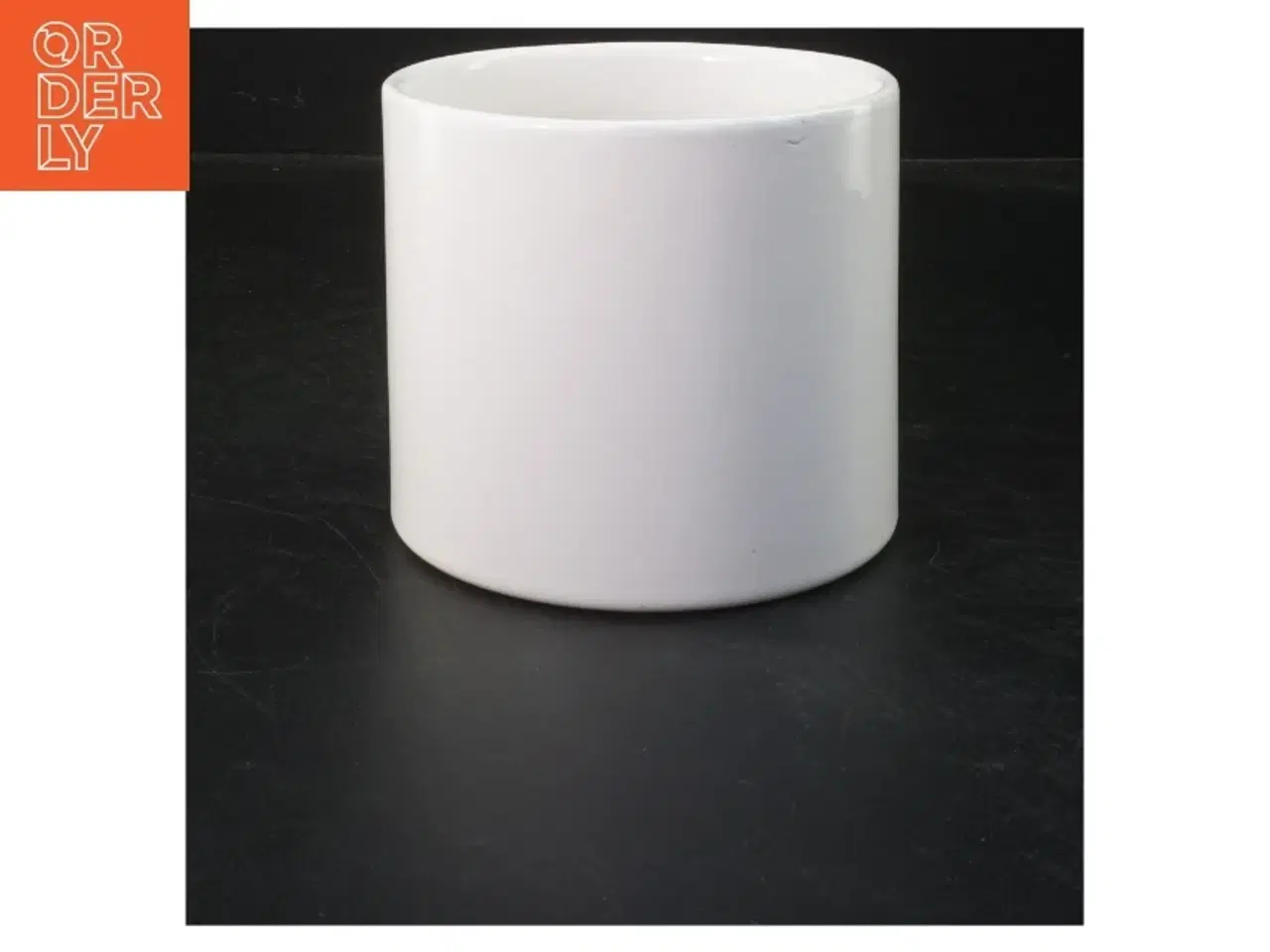 Billede 1 - Hvid keramisk potte (str. Ø 12 cm)