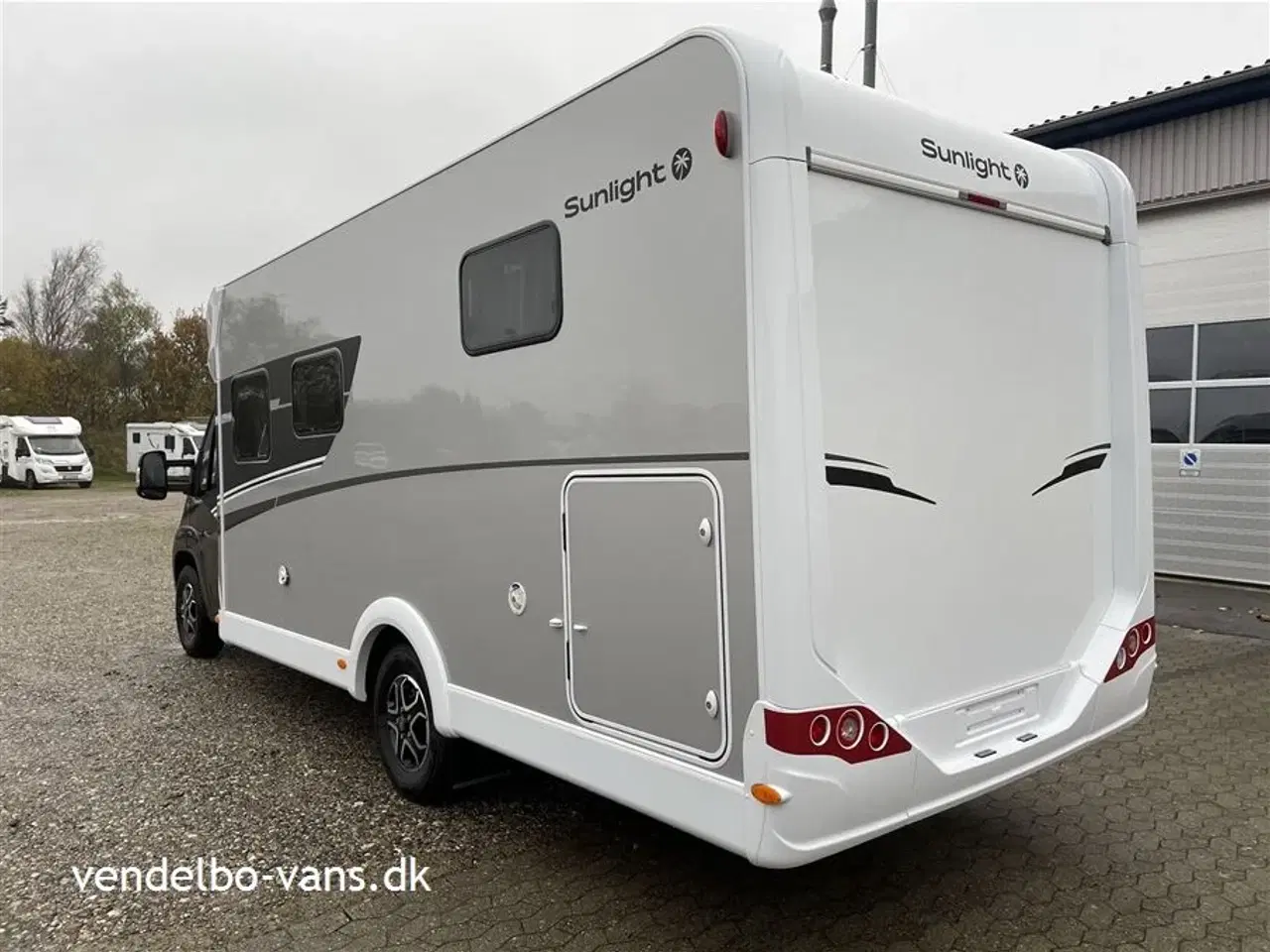 Billede 2 - 2023 - SunLight T 68 Adventure Edition   Enkeltsenge og stor garage - AUT. GEAR