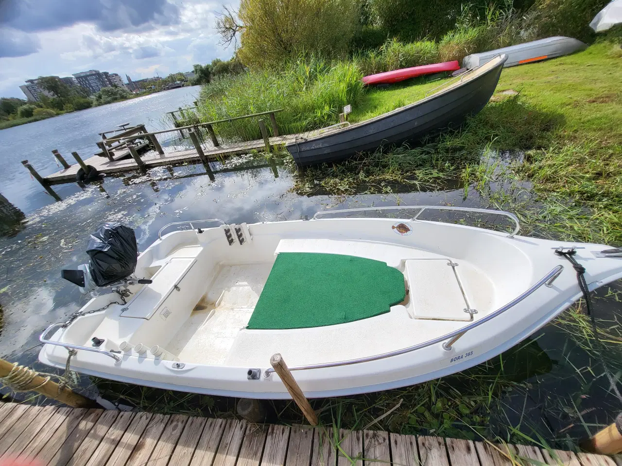 Billede 2 - Jolle Bora 385, 13 fod, med Honda 15 hk. 4 takt.
