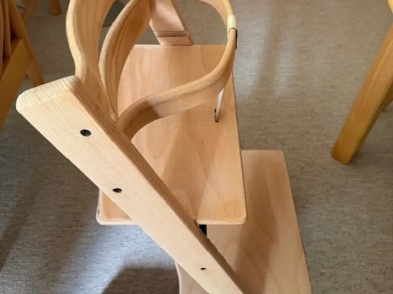 Billede 2 - Trip Trap Højstol NY MODEL i Massiv Bøg Lys Natur.