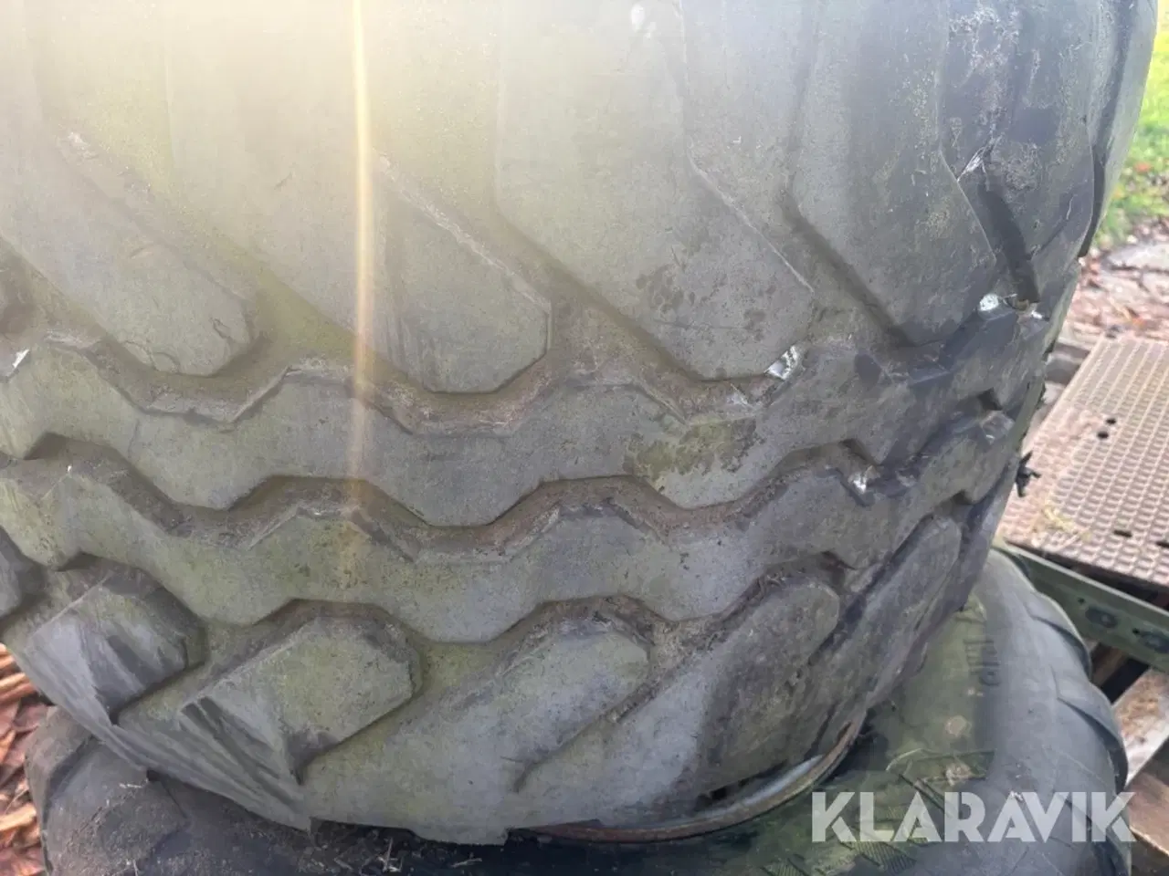 Billede 4 - Dæk med fælg - 2 styks