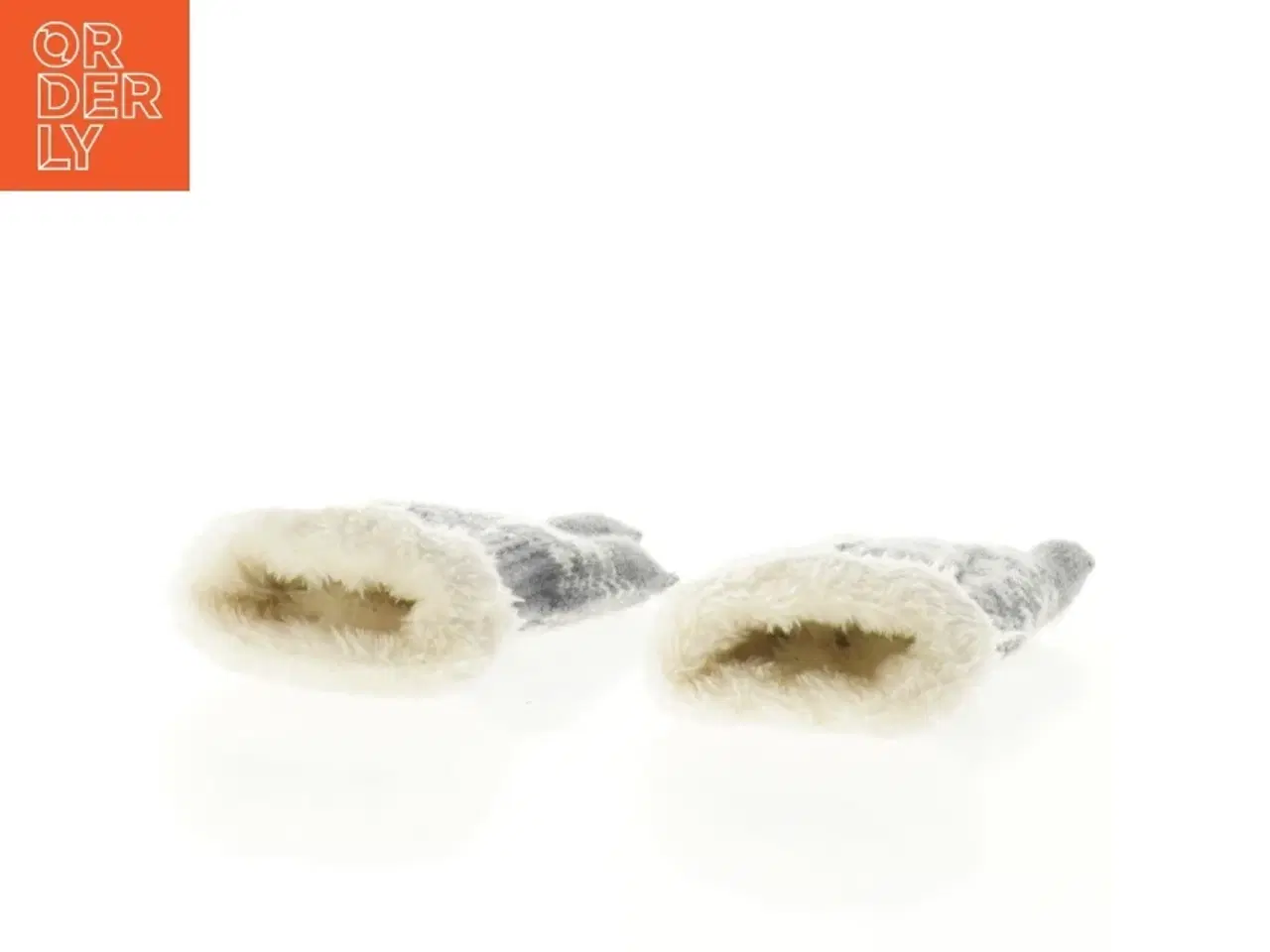 Billede 2 - Strikkede vanter med mønster (str. 22 x 10 cm)