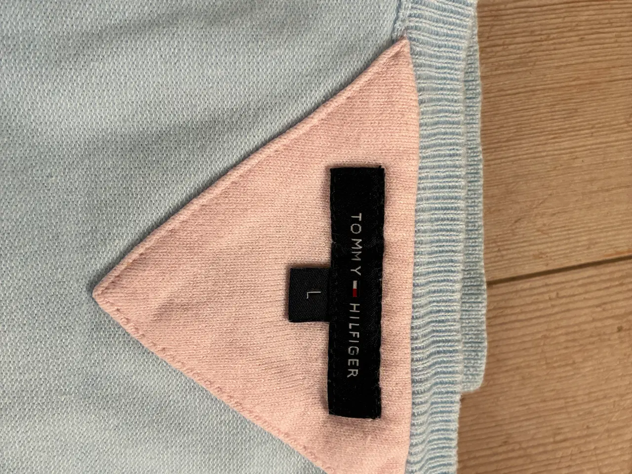 Billede 4 - Tommy Hilfiger golfbluser