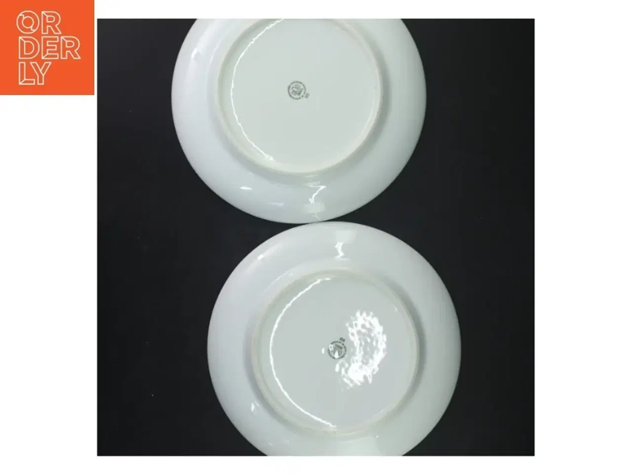 Billede 2 - Hvidpot porcelænstallerkener fra B&G (str. Ø 25 cm)