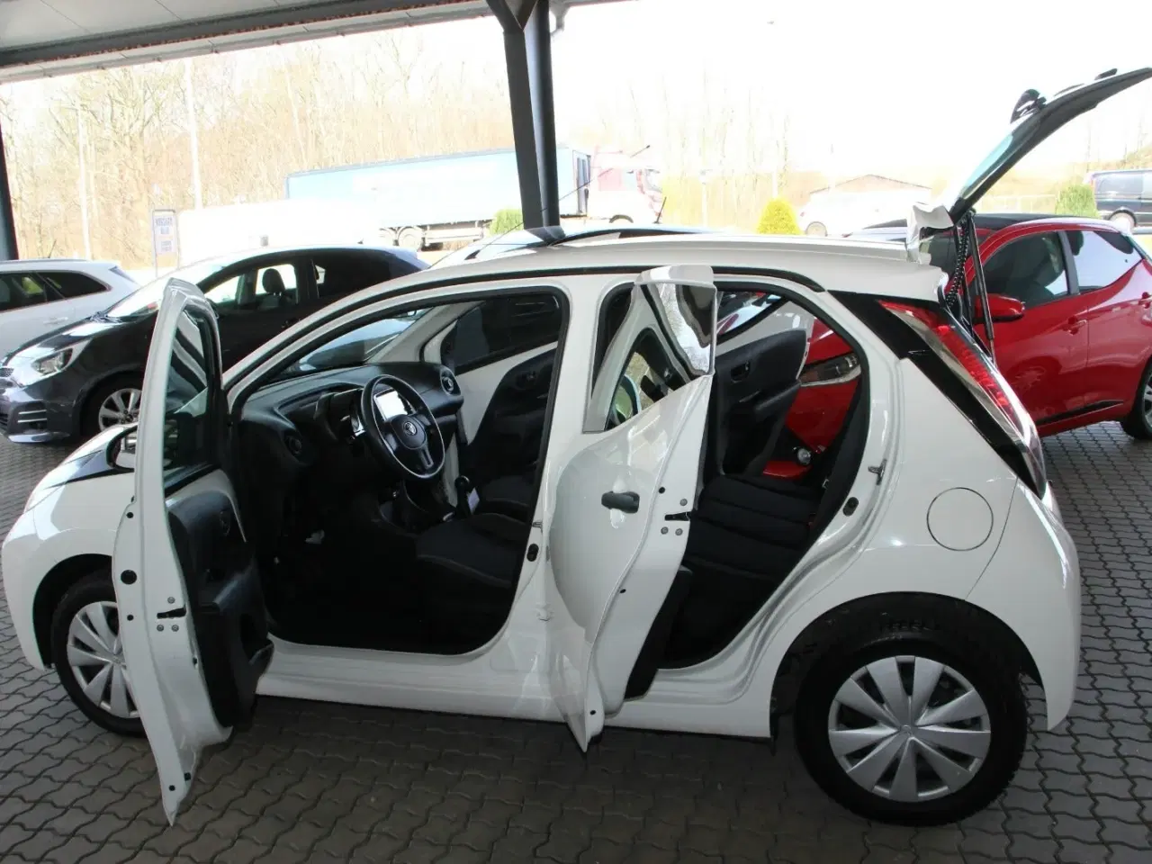 Billede 14 - Toyota Aygo 1,0 VVT-i x-play