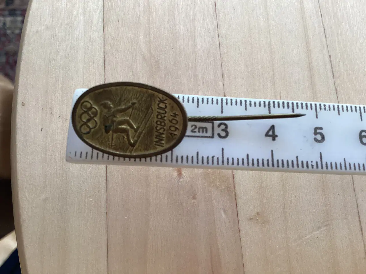 Billede 7 - 8 forskellige pins 