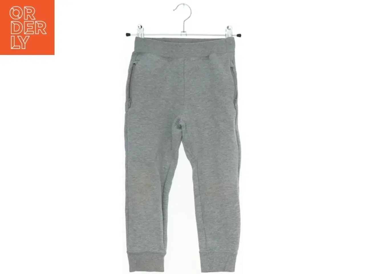 Billede 1 - Grå sweatpants fra Uniqlo (str. 110)
