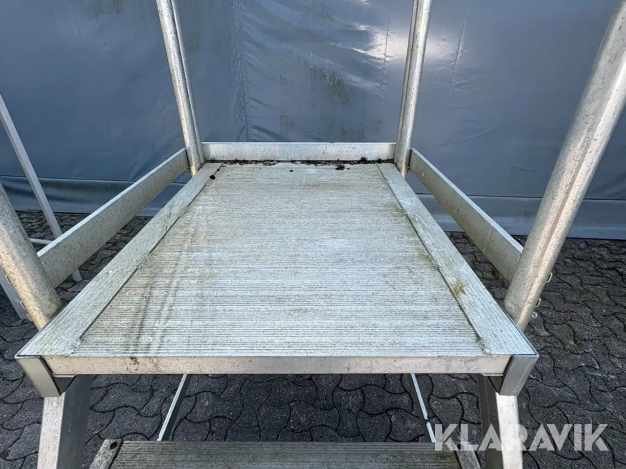 Billede 6 - Trappe med platform på hjul Zarges