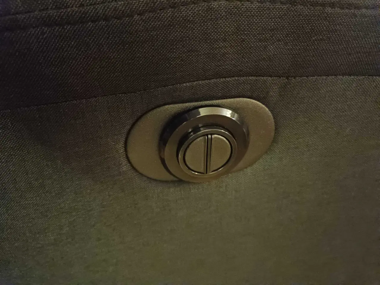 Billede 5 - Elektrisk lænestol m. Massage. Som ny!