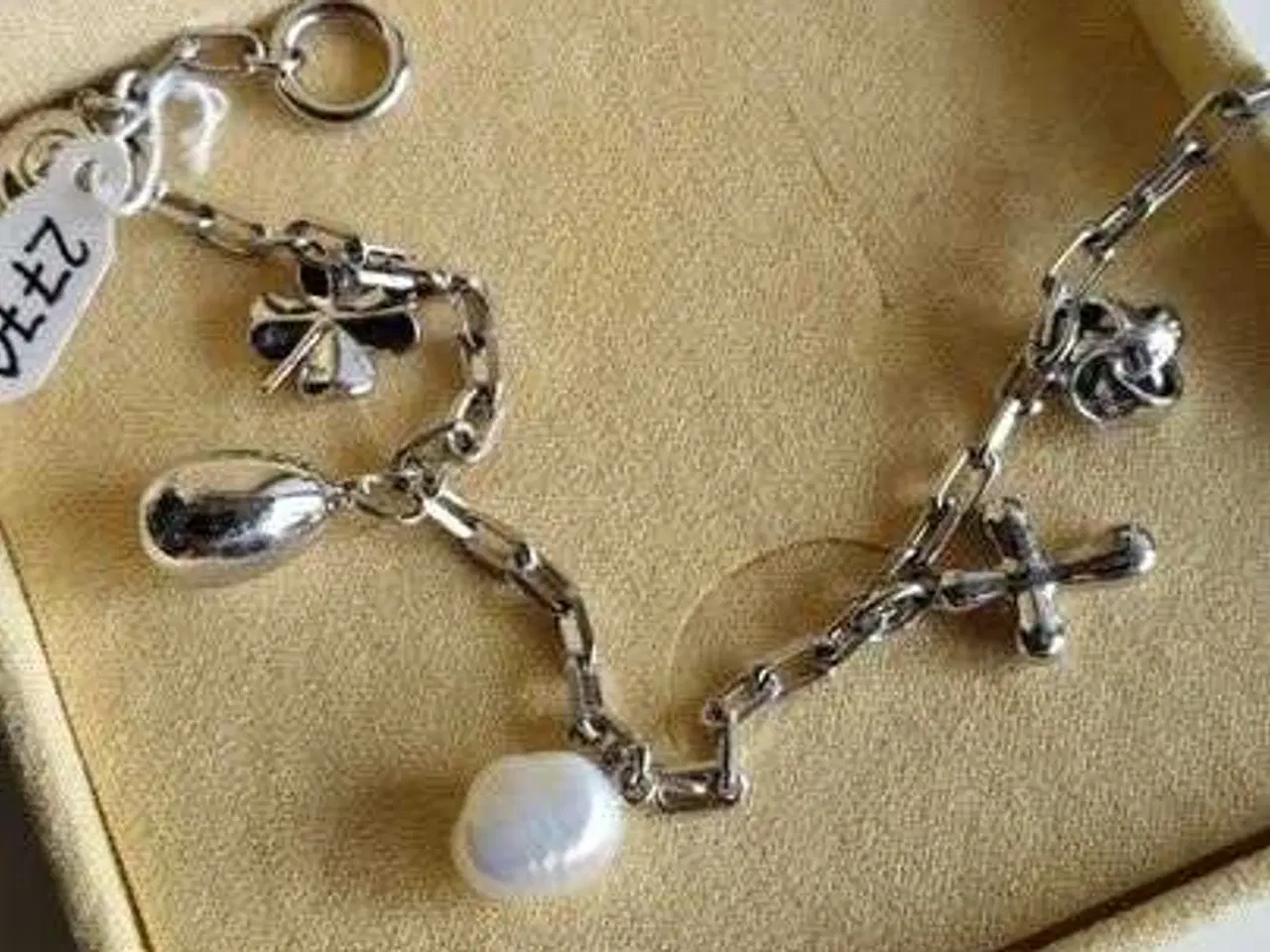 Billede 4 - 925 sterling sølv armbånd med charms fra Mads Z