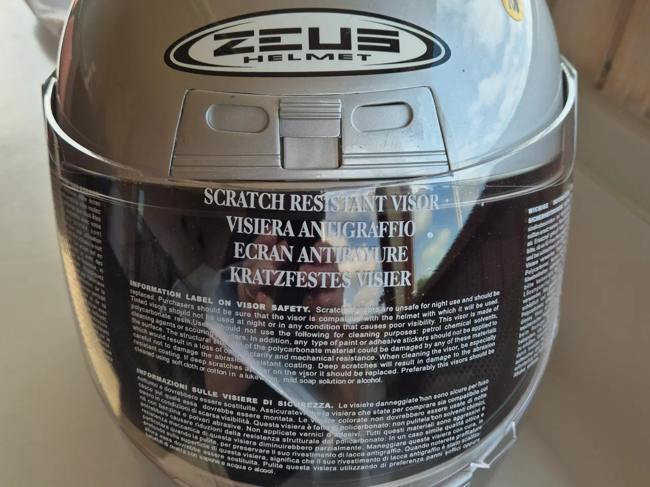Billede 2 - Motorcykelhjelm Zeus Helmet