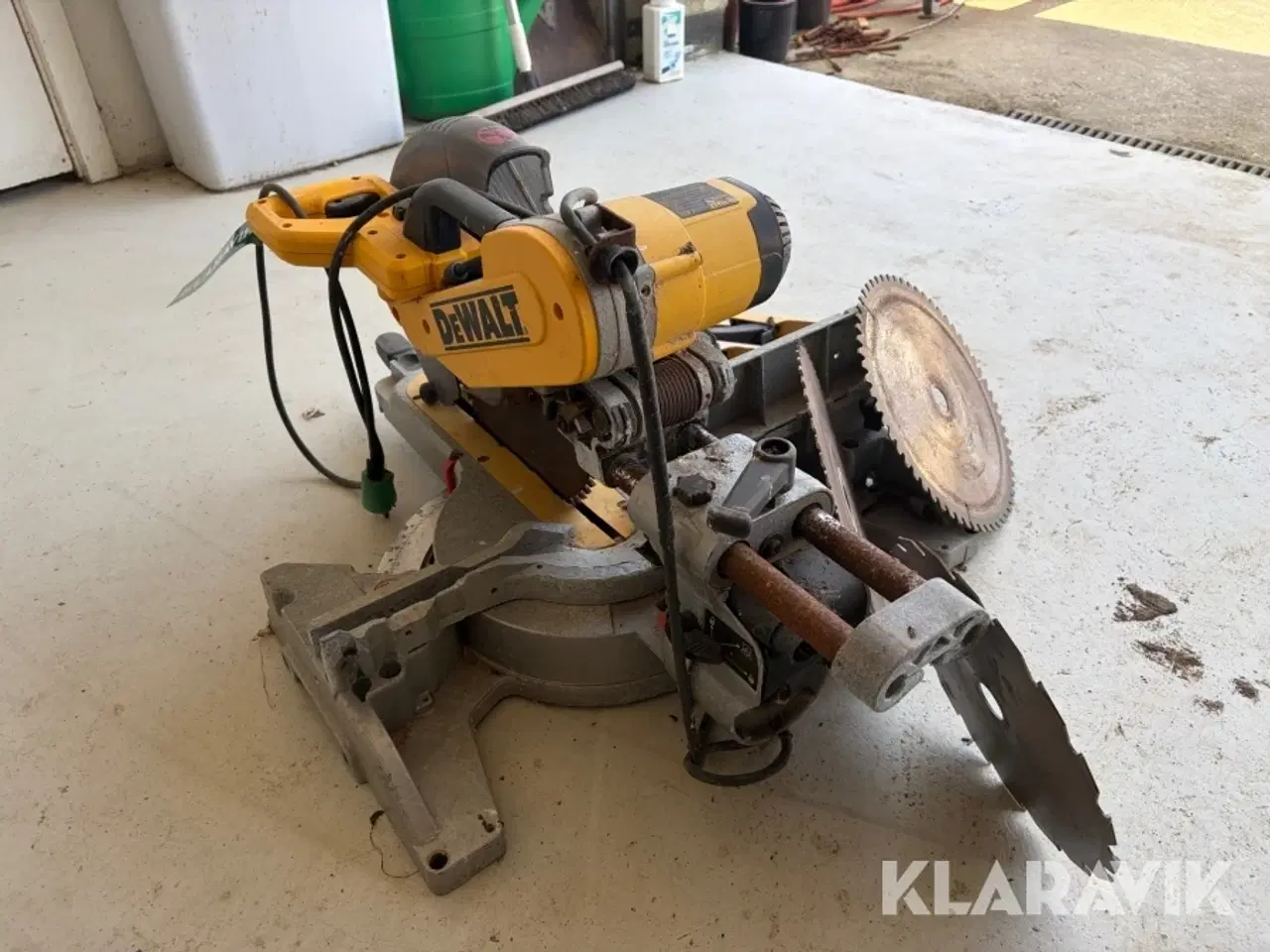 Billede 2 - Kap-/gæringssav DeWalt DW718