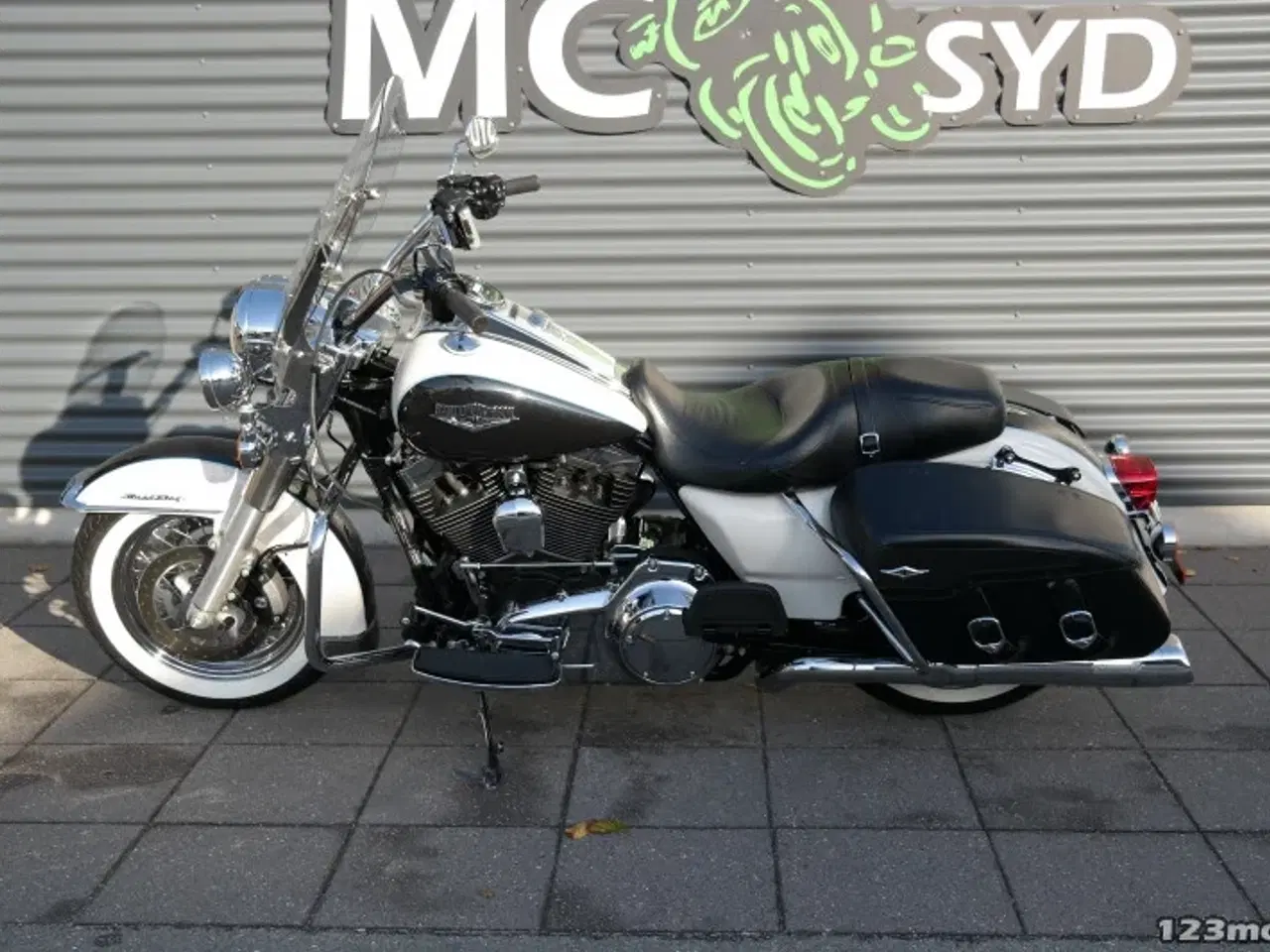 Billede 16 - Harley-Davidson FLHRC Road King Classic MC-SYD       BYTTER GERNE