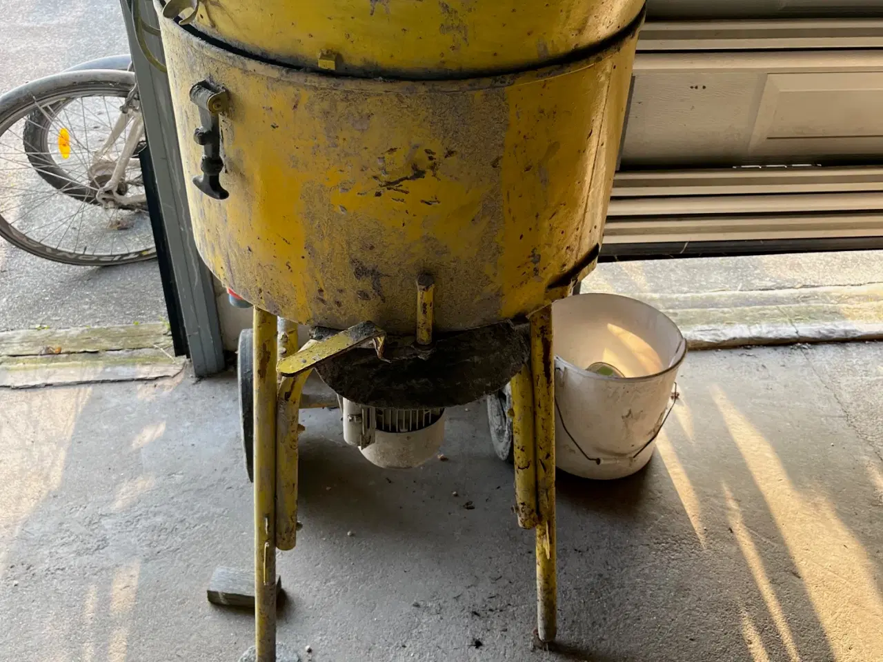 Billede 1 - Soroto tvangsblander, blandemaskine 80L