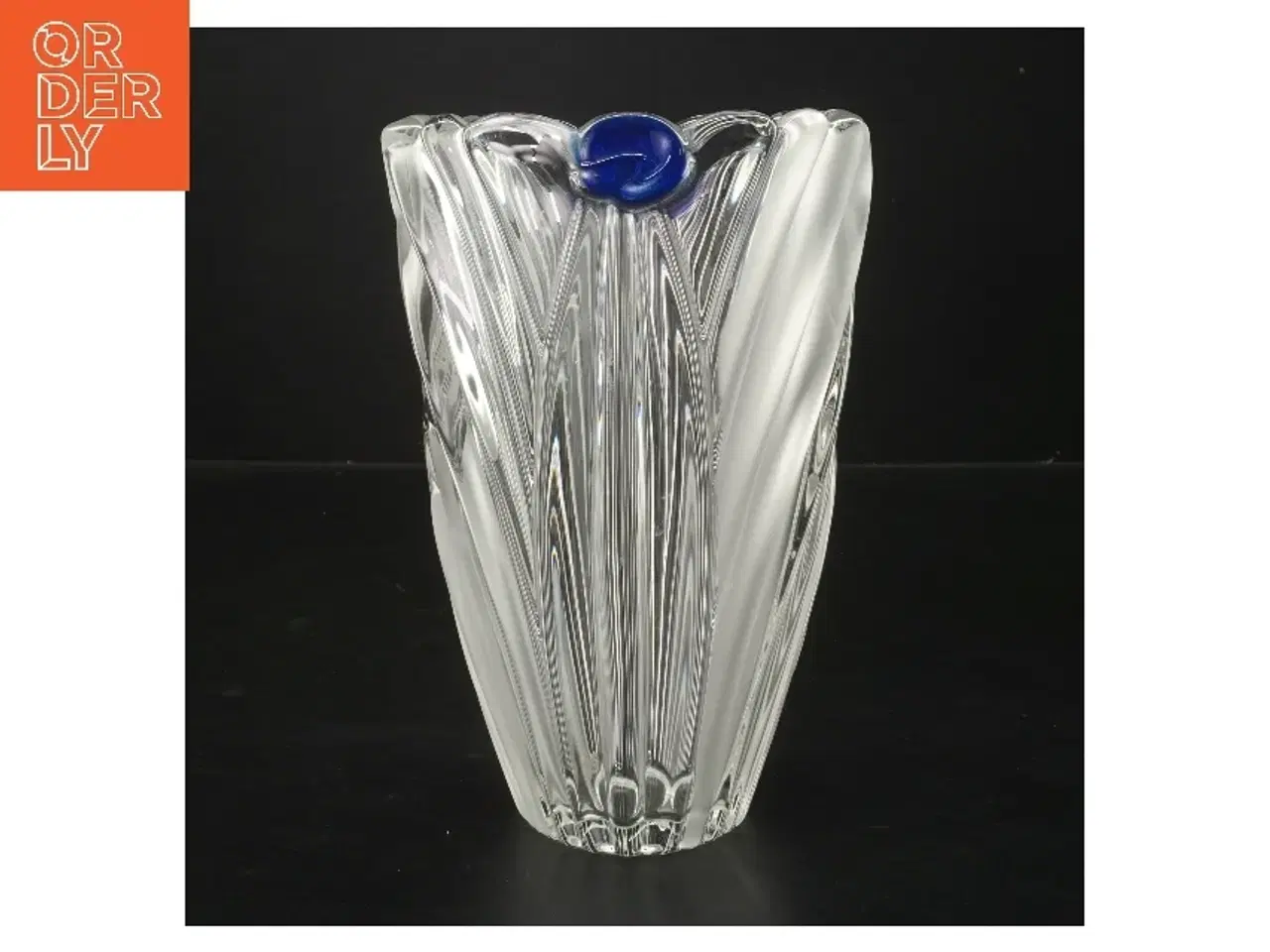 Billede 2 - Glasvase med mønster (str. Ø 14 cm længde 21 cm)